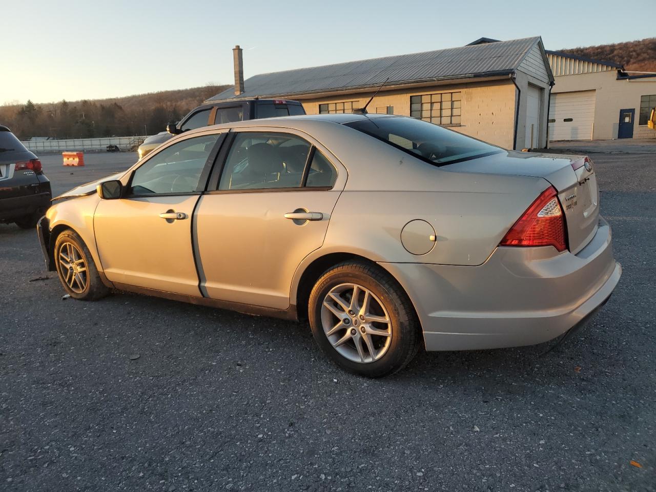 Lot #3033290823 2010 FORD FUSION S