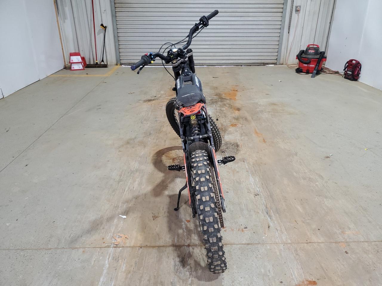 Lot #3033222826 2023 BIKE ELECTRIC