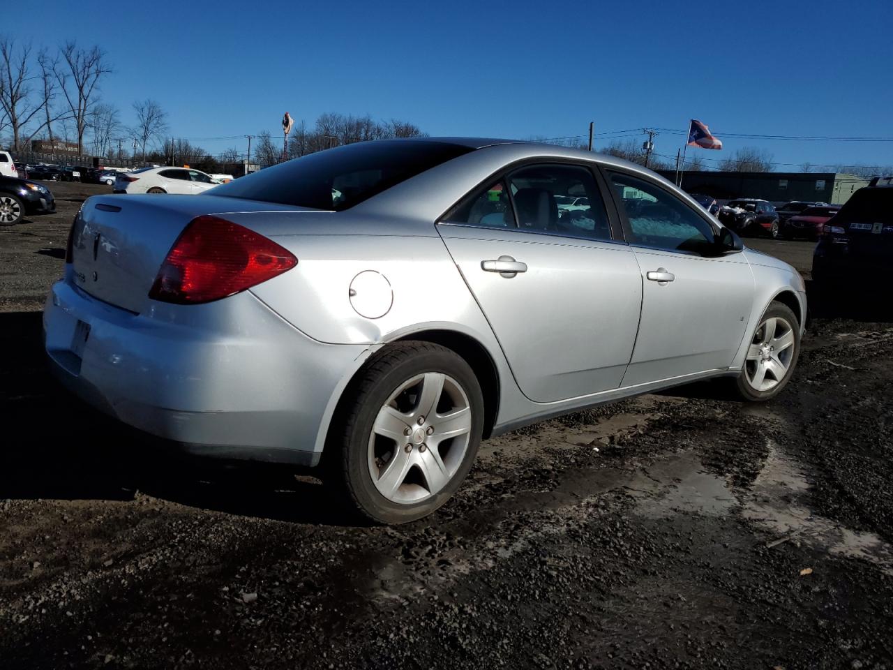 Lot #3033010042 2009 PONTIAC G6