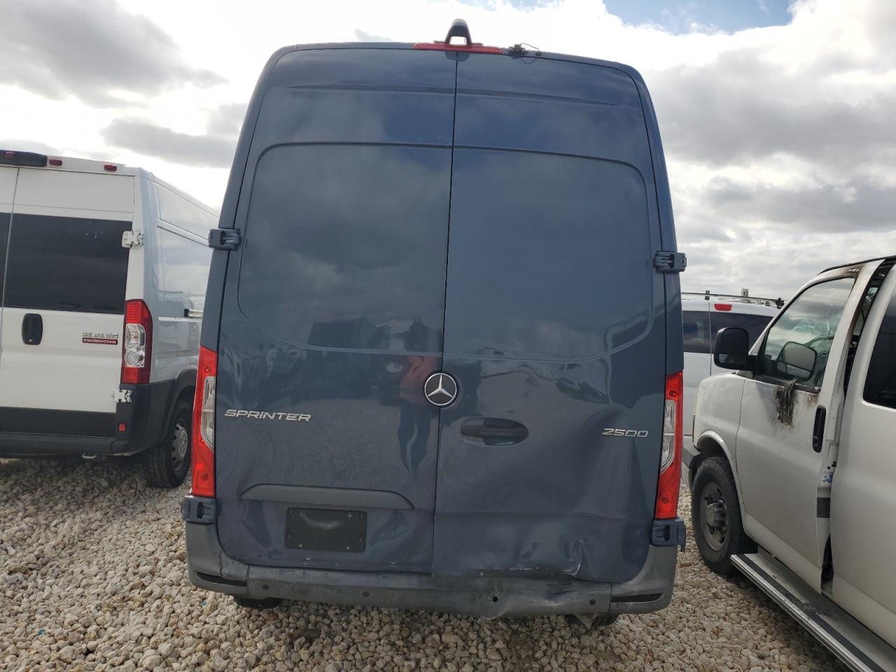 Lot #3033135992 2019 MERCEDES-BENZ SPRINTER 2