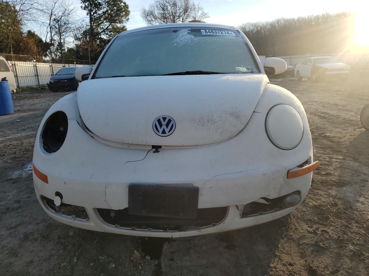 Lot #3029465684 2006 VOLKSWAGEN NEW BEETLE