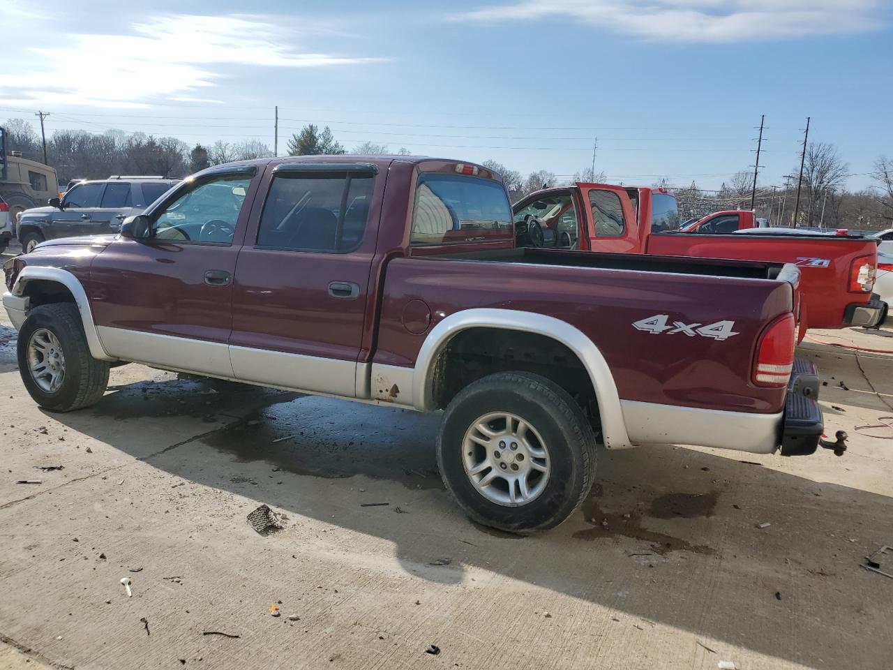 Lot #3033299817 2003 DODGE DAKOTA QUA