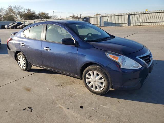 VIN 3N1CN7AP5JL833772 2018 NISSAN VERSA no.4