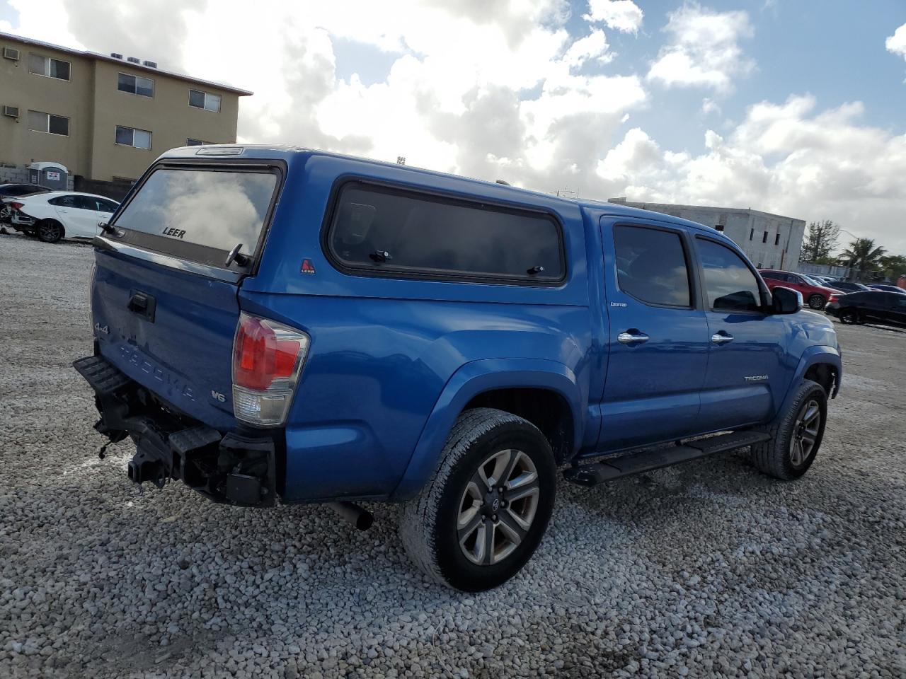 Lot #3028504952 2018 TOYOTA TACOMA DOU