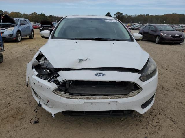 VIN 1FADP3F23FL381962 2015 FORD FOCUS no.5