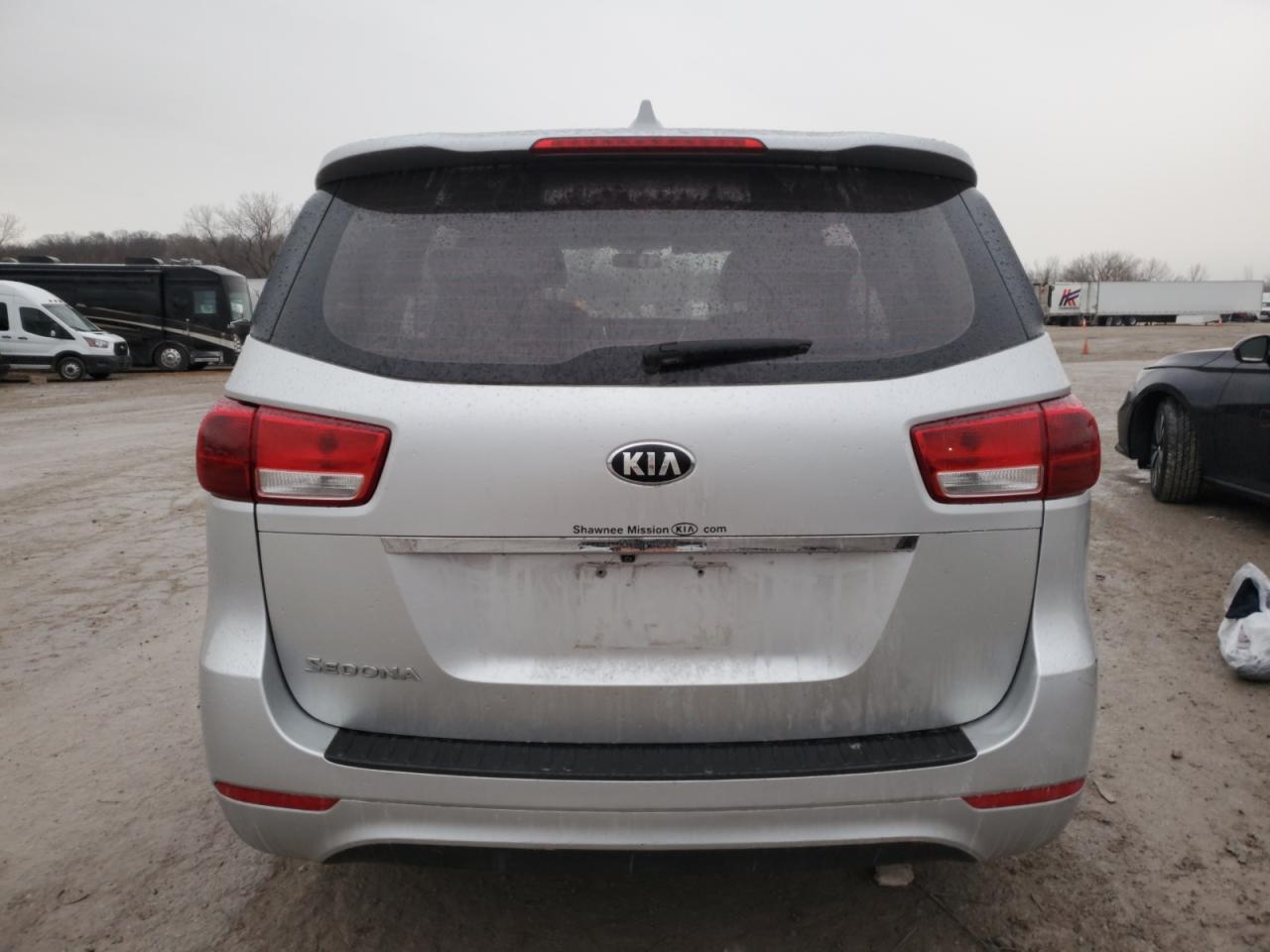 Lot #3041917861 2016 KIA SEDONA L