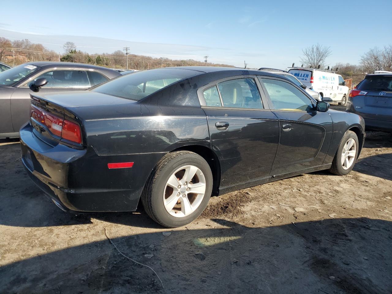 Lot #3033387894 2014 DODGE CHARGER SE