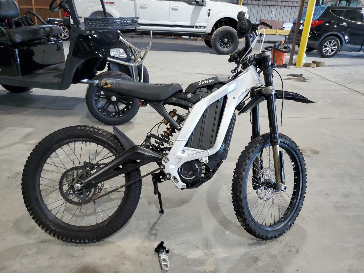 Lot #3033128991 2024 BIKE ELECTRIC B