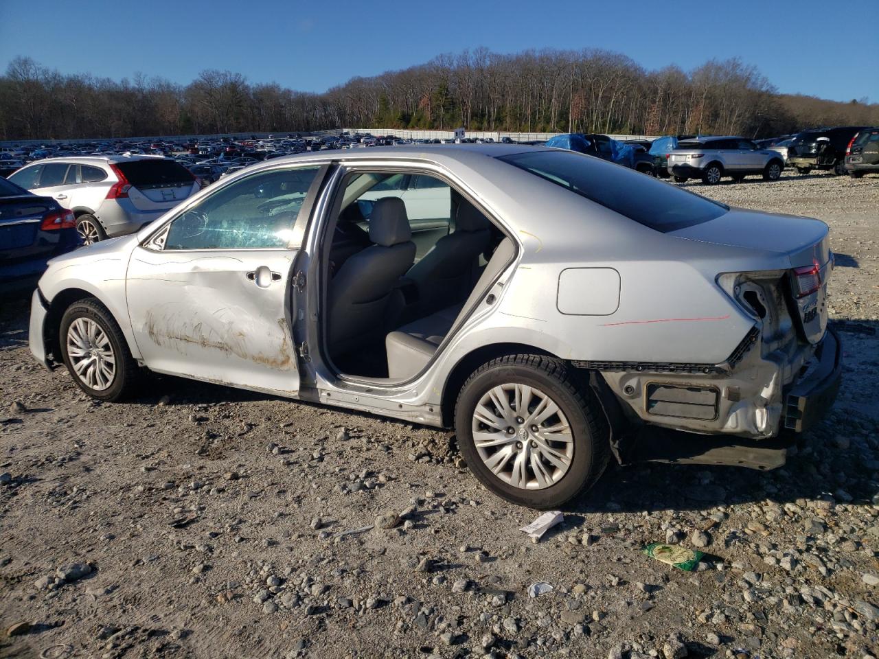 Lot #3034386110 2014 TOYOTA CAMRY L