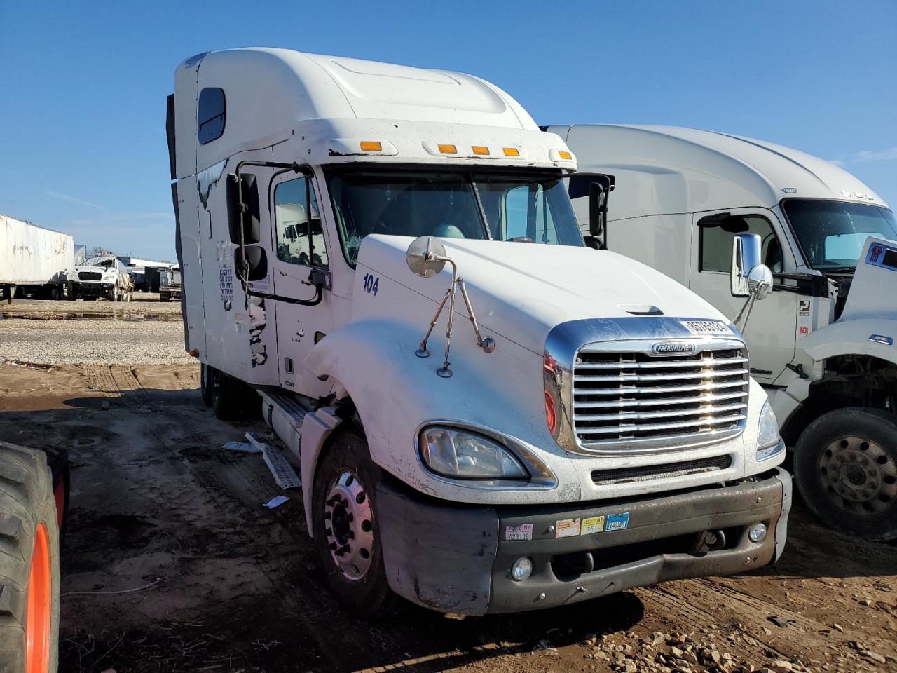  Salvage Freightliner Convention