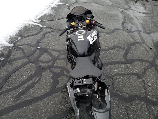 2023 SUZUKI GSX-R1000 JS1DM11H8P7100455