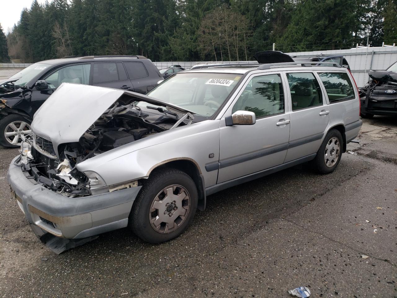 Lot #3056301440 2000 VOLVO V70 XC