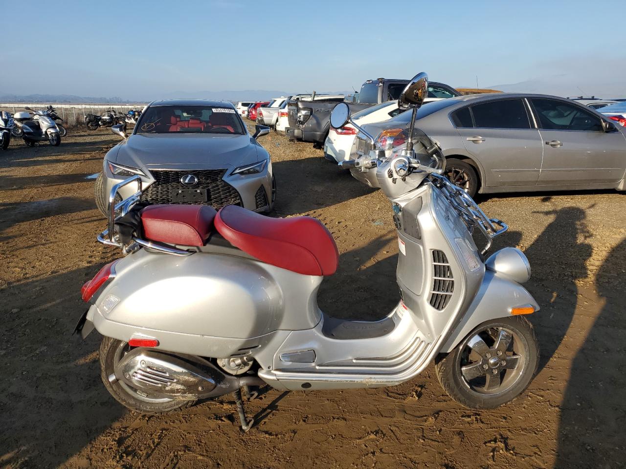 Lot #3033371826 2016 VESPA GTS 300 SU