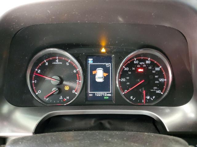 2018 TOYOTA RAV4 SE JTMJFREV7JD242662