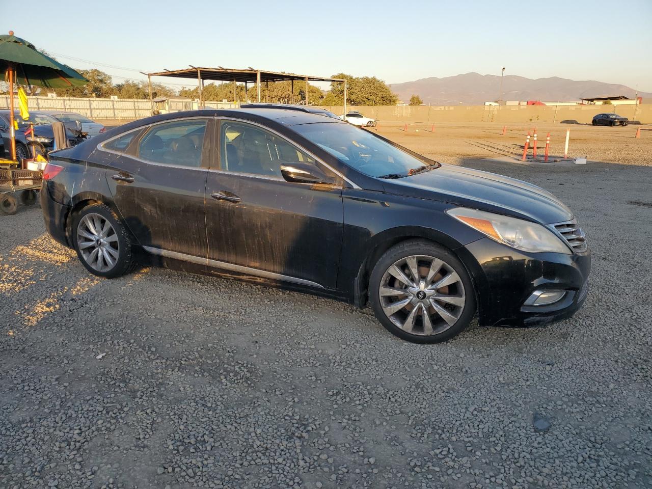 Lot #3029385687 2013 HYUNDAI AZERA GLS