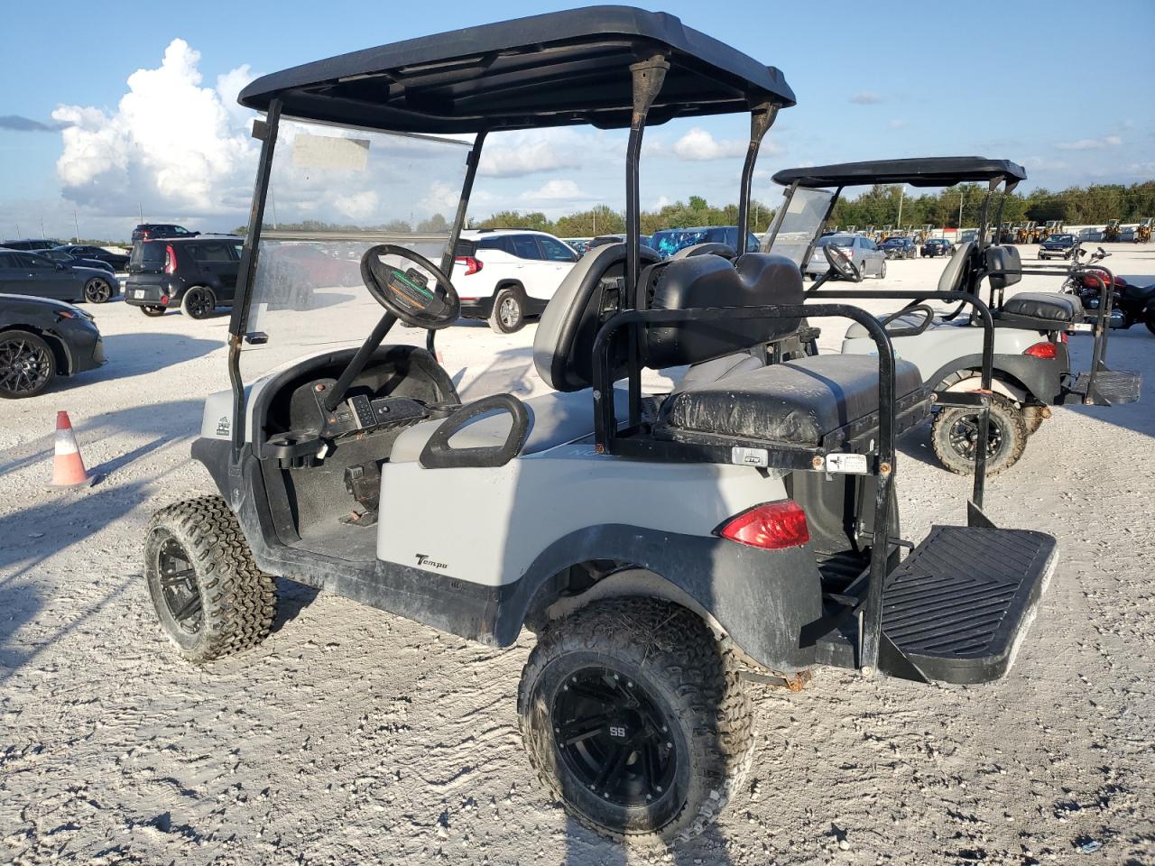 Lot #3040674045 2021 GOLF CART