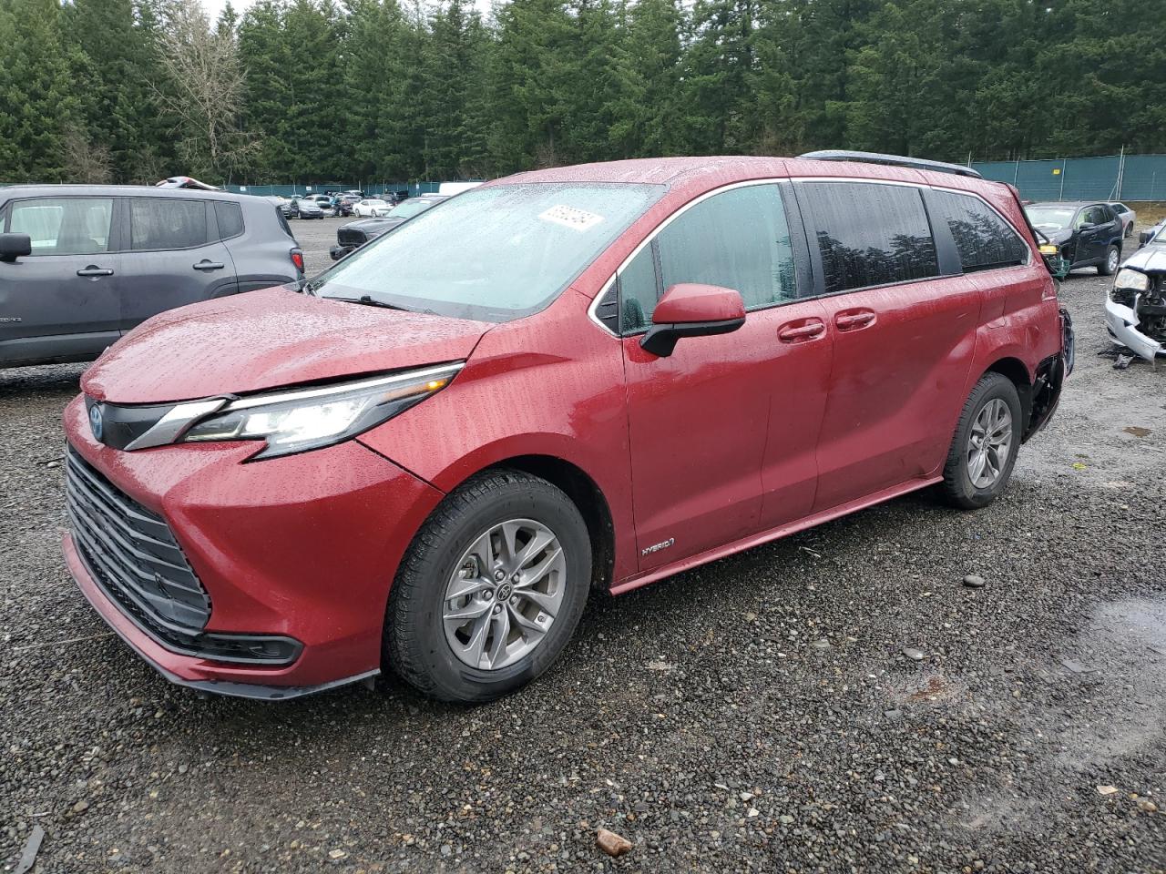 5TDKRKEC1MS068811 TOYOTA SIENNA LE 2021