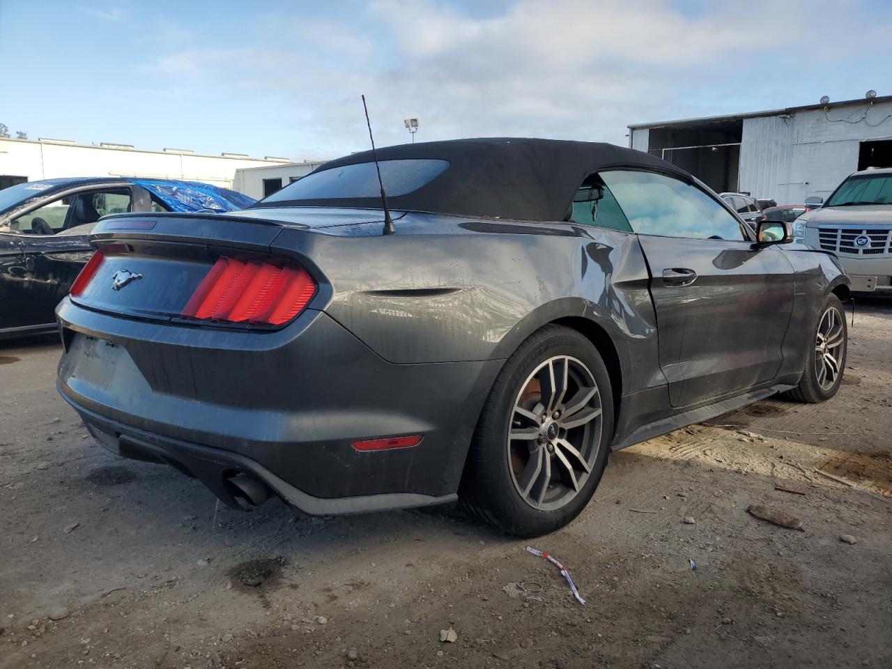 Lot #3029358704 2015 FORD MUSTANG