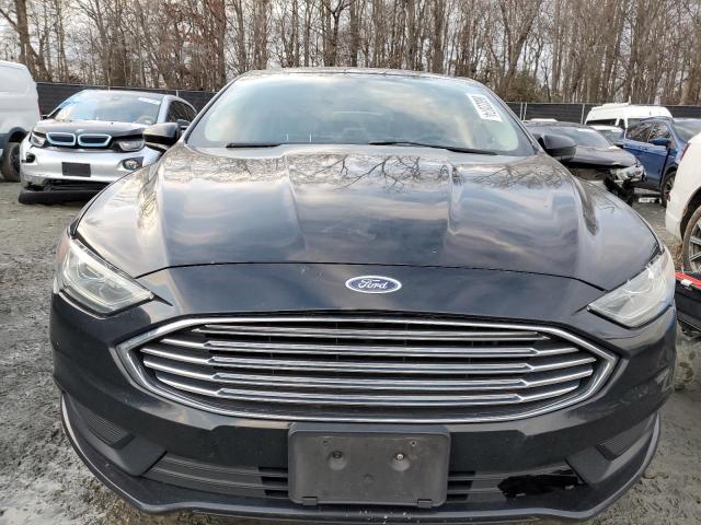 2017 FORD FUSION S - 3FA6P0G70HR212729