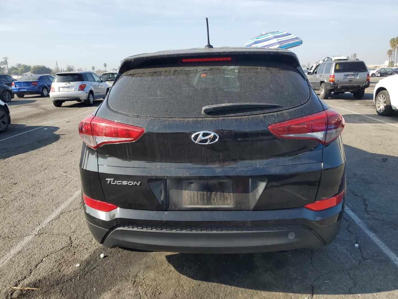 Lot #3030427486 2017 HYUNDAI TUCSON SE