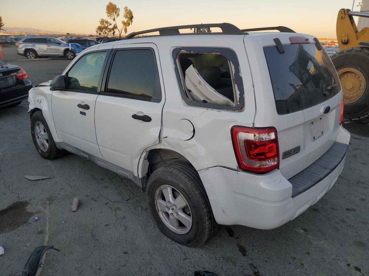 Lot #3045841629 2009 FORD ESCAPE XLT