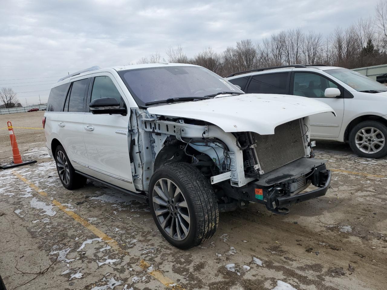 Lot #3031302708 2020 LINCOLN NAVIGATOR