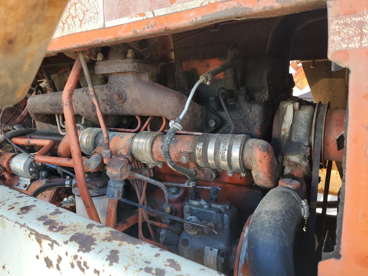 Lot #3030572838 1970 ALLI TRACTOR