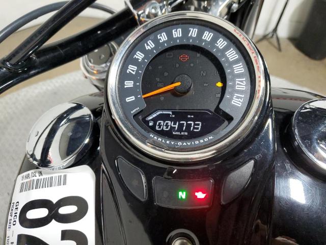 2019 HARLEY-DAVIDSON FLSL 1HD1YDJ24KB066397