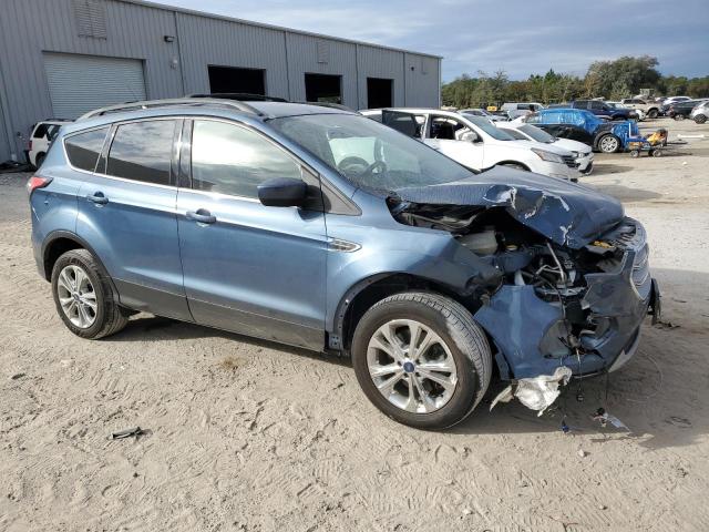 VIN 1FMCU9GD5JUC25583 2018 FORD ESCAPE no.4