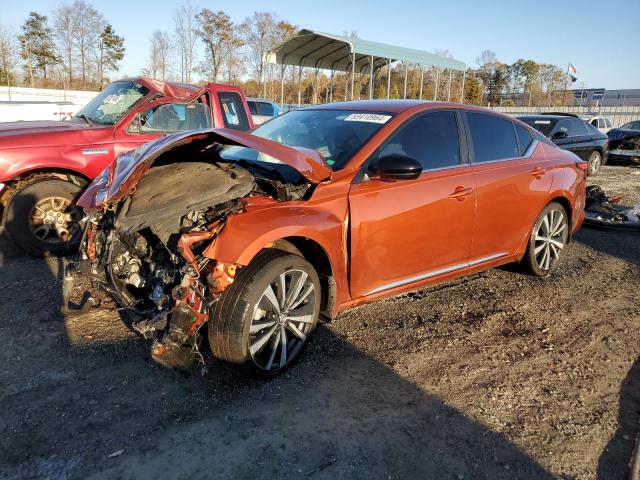 NISSAN ALTIMA SR