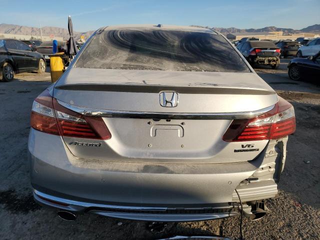 2017 HONDA ACCORD TOU - 1HGCR3F92HA013544
