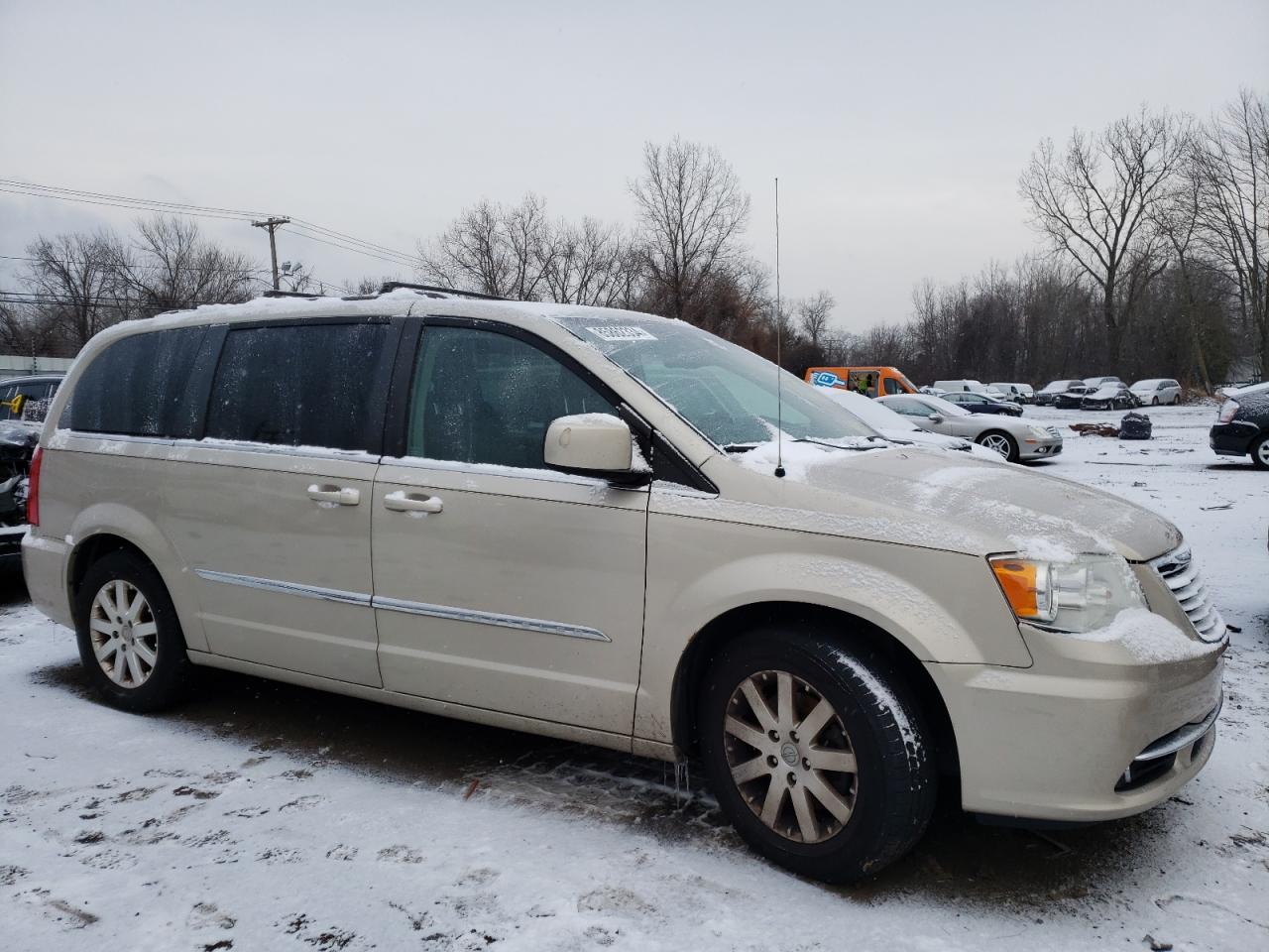 Lot #3034280064 2014 CHRYSLER TOWN & COU