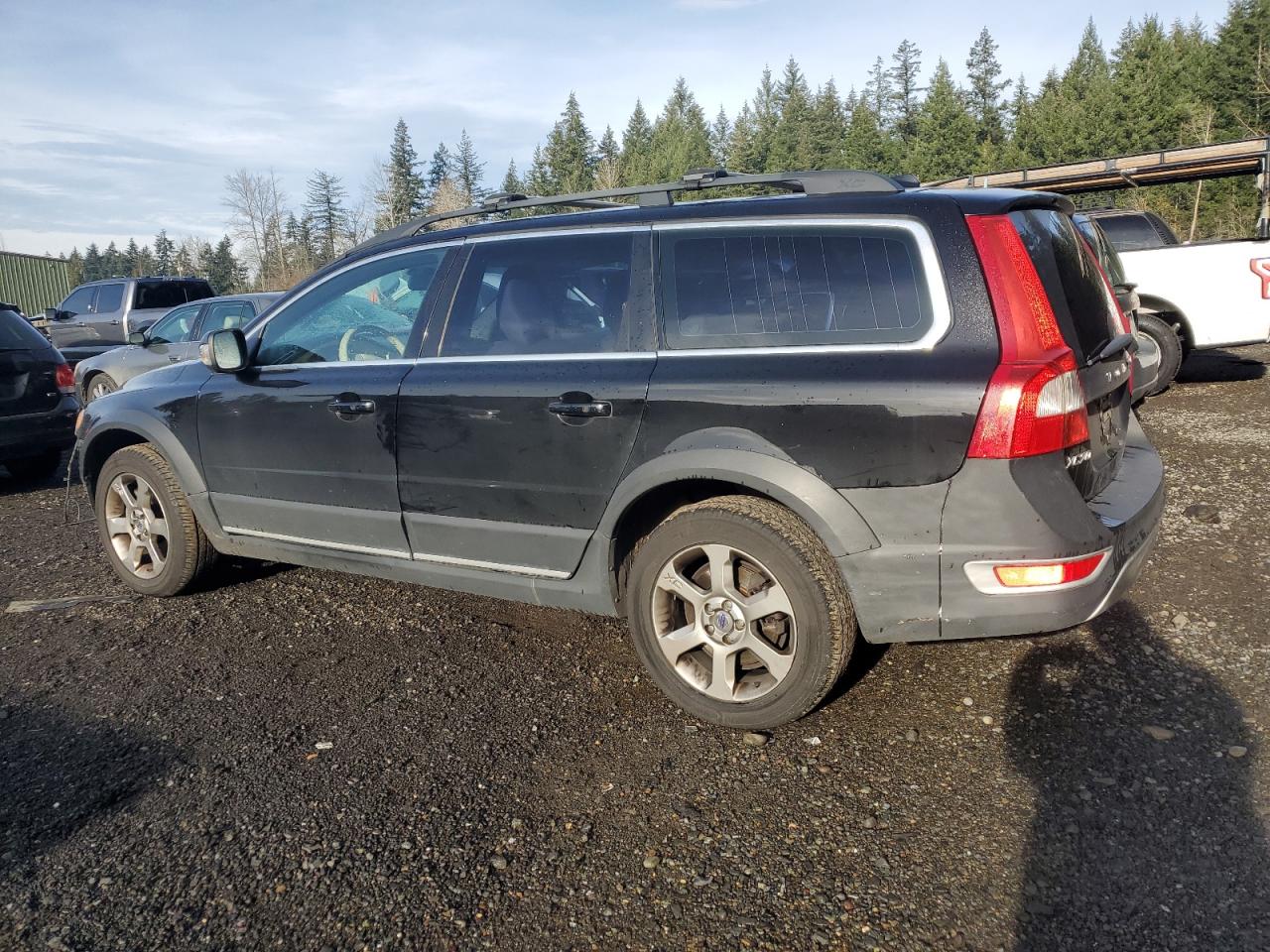 Lot #3024403606 2010 VOLVO XC70 3.2