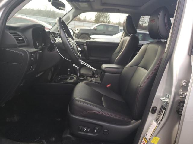 2018 TOYOTA 4RUNNER SR - JTEBU5JR7J5541196
