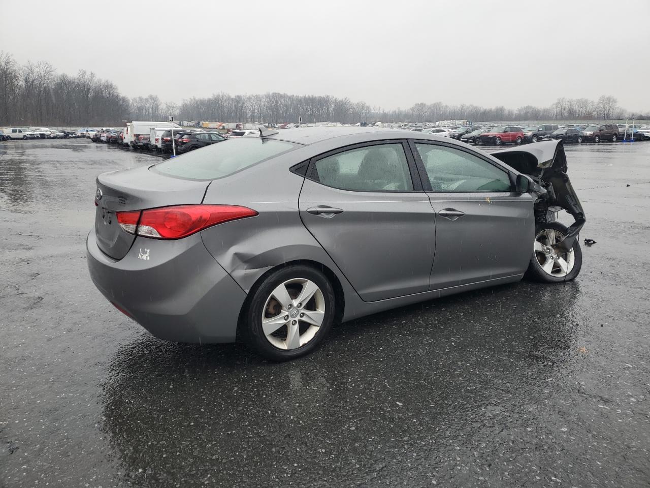 Lot #3029627111 2013 HYUNDAI ELANTRA GL