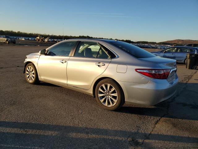 VIN 4T1BD1FK5HU210413 2017 TOYOTA CAMRY no.2