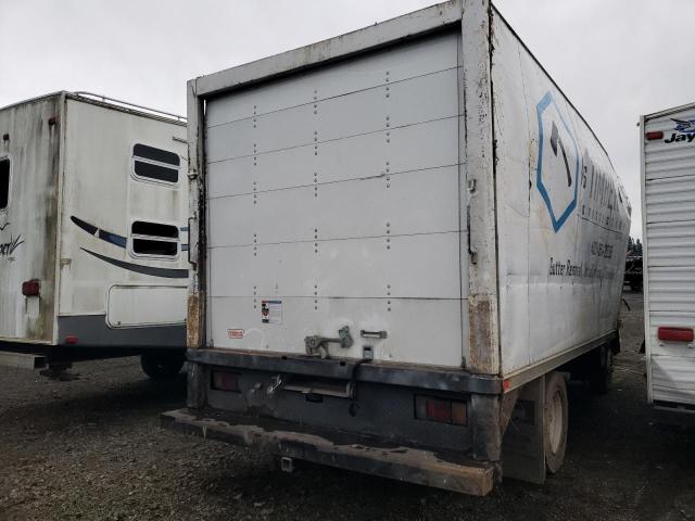 GMC 5500 W5504 2004 white tilt cab diesel J8DE5B14047900834 photo #4