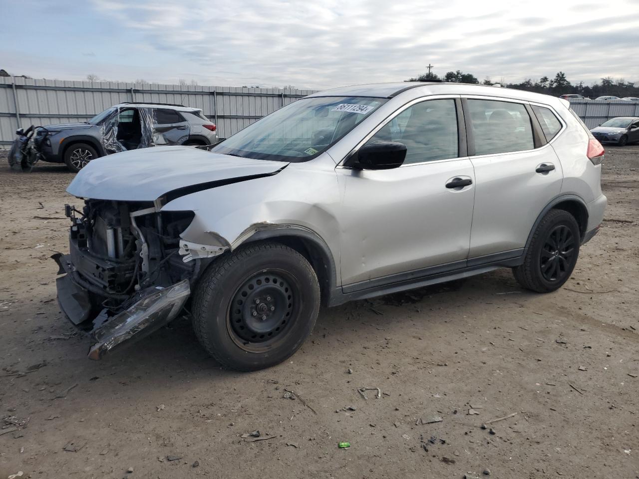  Salvage Nissan Rogue