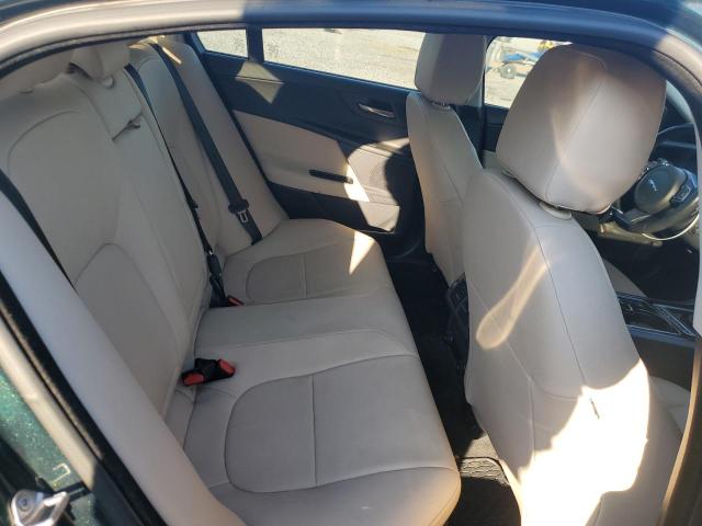 2017 JAGUAR XE PREMIUM SAJAJ4BVXHCP10634