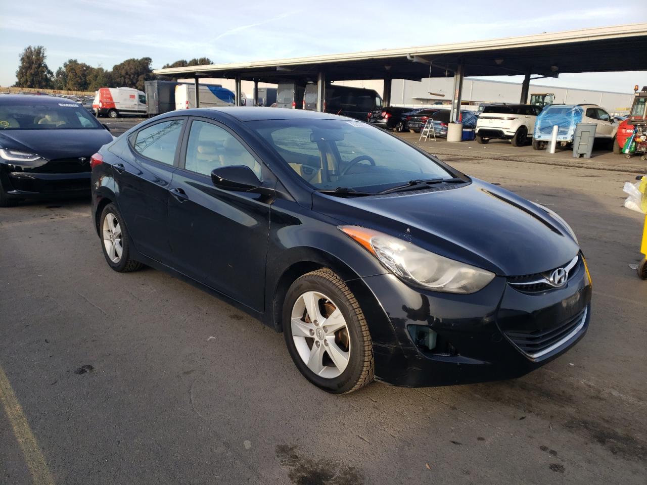 Lot #3029547092 2012 HYUNDAI ELANTRA GL