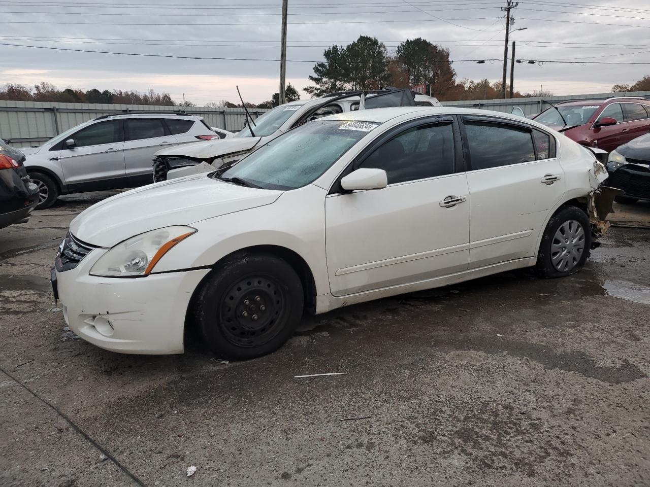  Salvage Nissan Altima