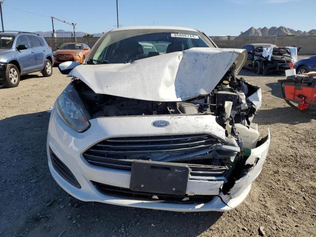 VIN 3FADP4EJ2JM124989 2018 FORD FIESTA no.5