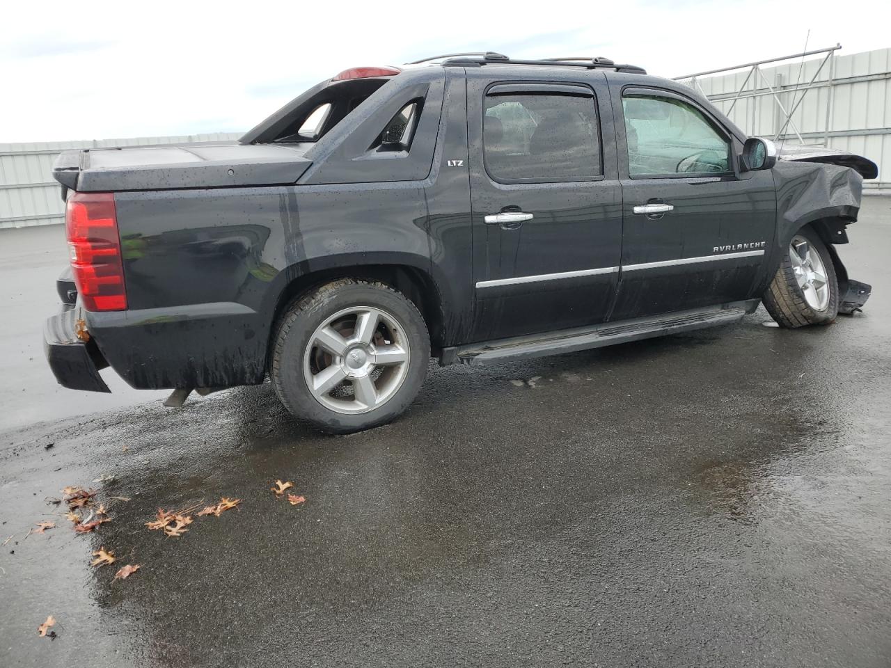 Lot #3034431776 2012 CHEVROLET AVALANCHE