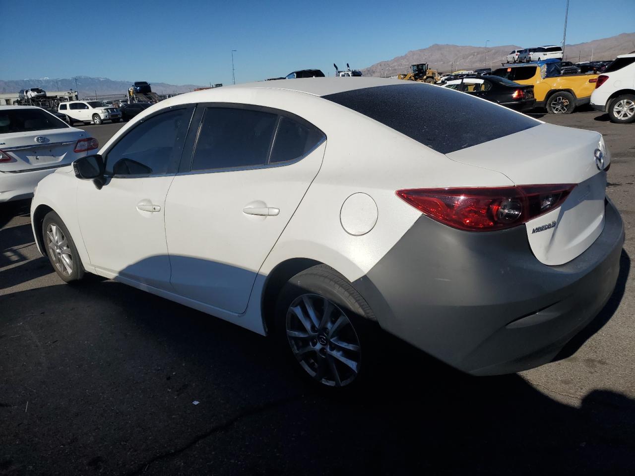 Lot #3024920382 2016 MAZDA 3 SPORT