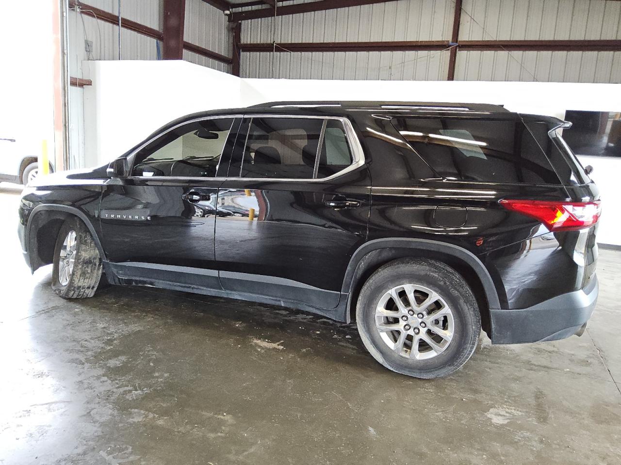 Lot #3049615629 2021 CHEVROLET TRAVERSE L