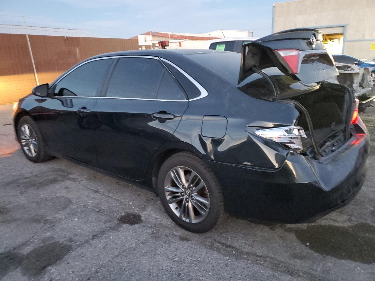 Lot #3027098785 2016 TOYOTA CAMRY LE