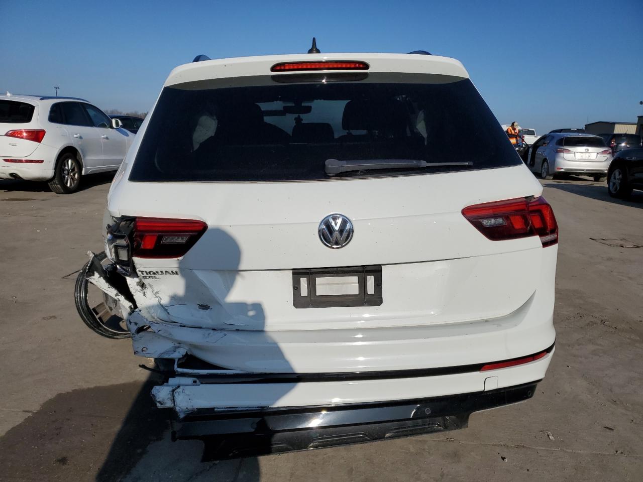 Lot #3037060733 2019 VOLKSWAGEN TIGUAN SE