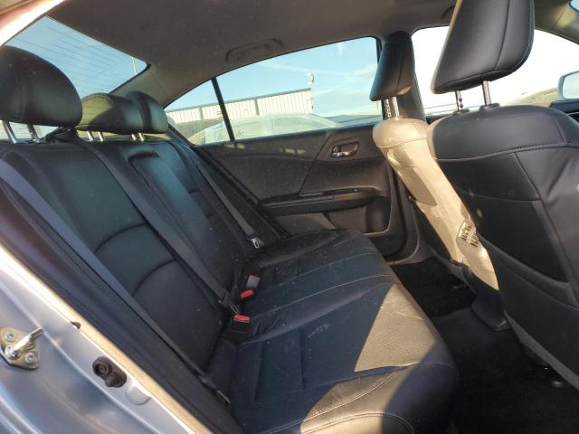 2017 HONDA ACCORD TOU - 1HGCR3F92HA013544