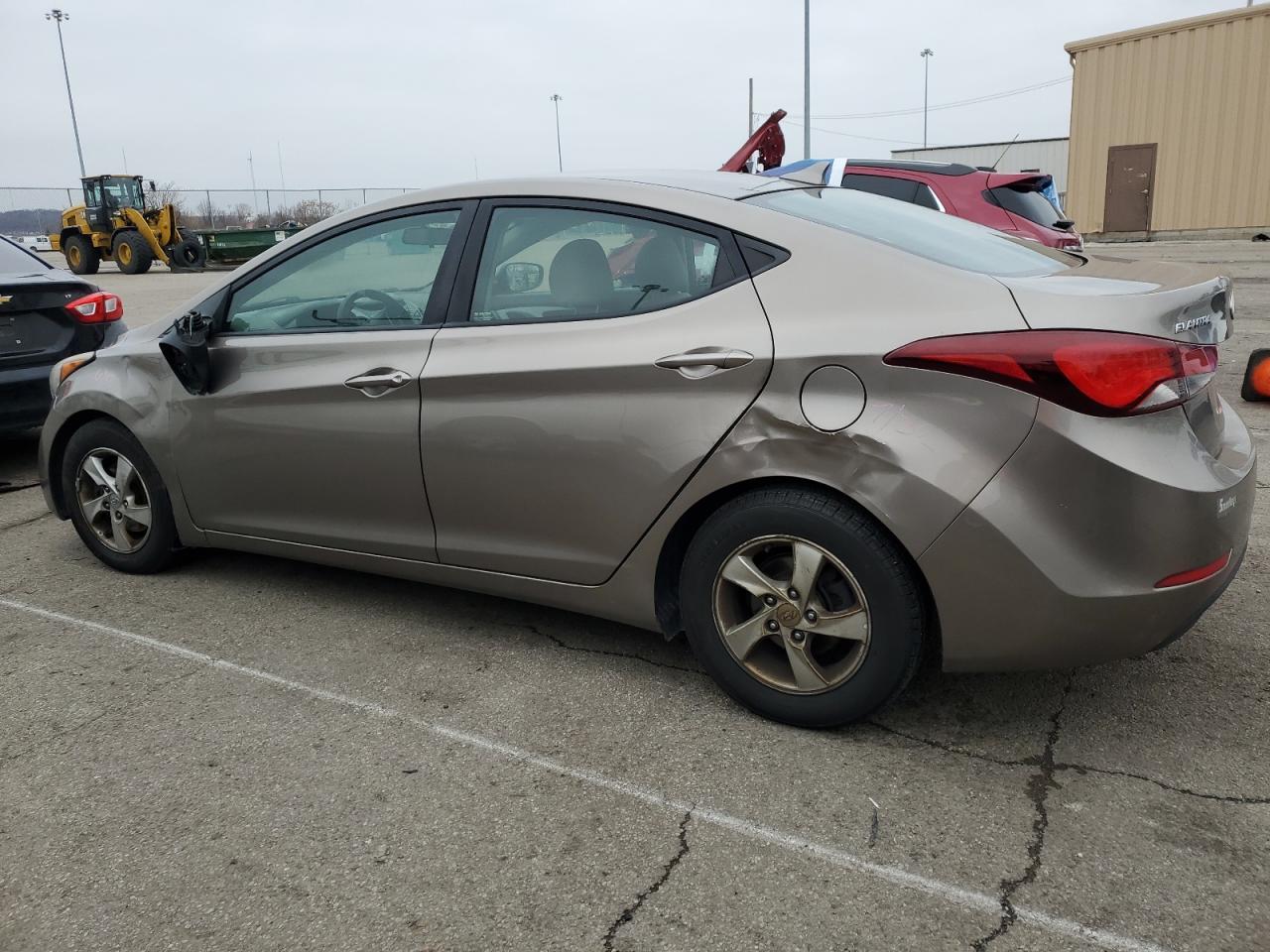 Lot #3044502779 2015 HYUNDAI ELANTRA SE