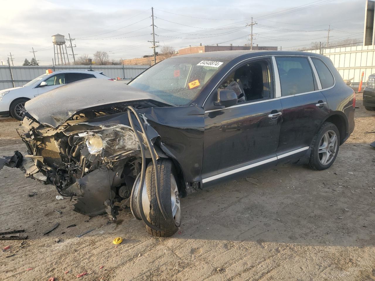  Salvage Porsche Cayenne